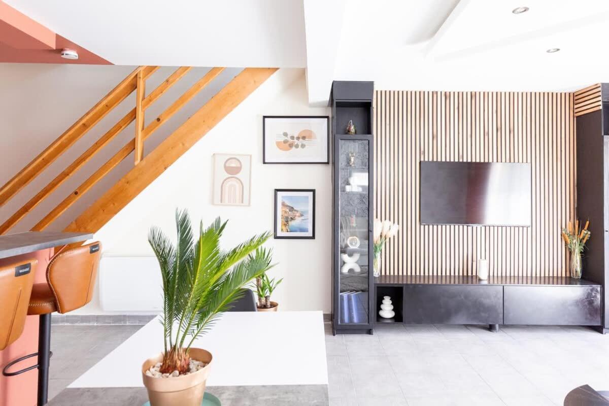 Loft Tout Confort Avec Parking Et A Moins 15 Min Caen Et Des Plages Demouville Exterior foto